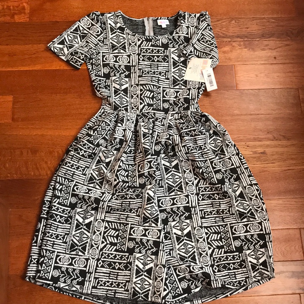 LuLaRoe Amelia Dress BNWT